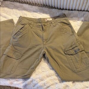 Wrangler Men's Olive Cargo Pants